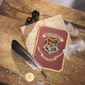 Papyrus Harry Potter Blank Card (Hogwarts Patch)