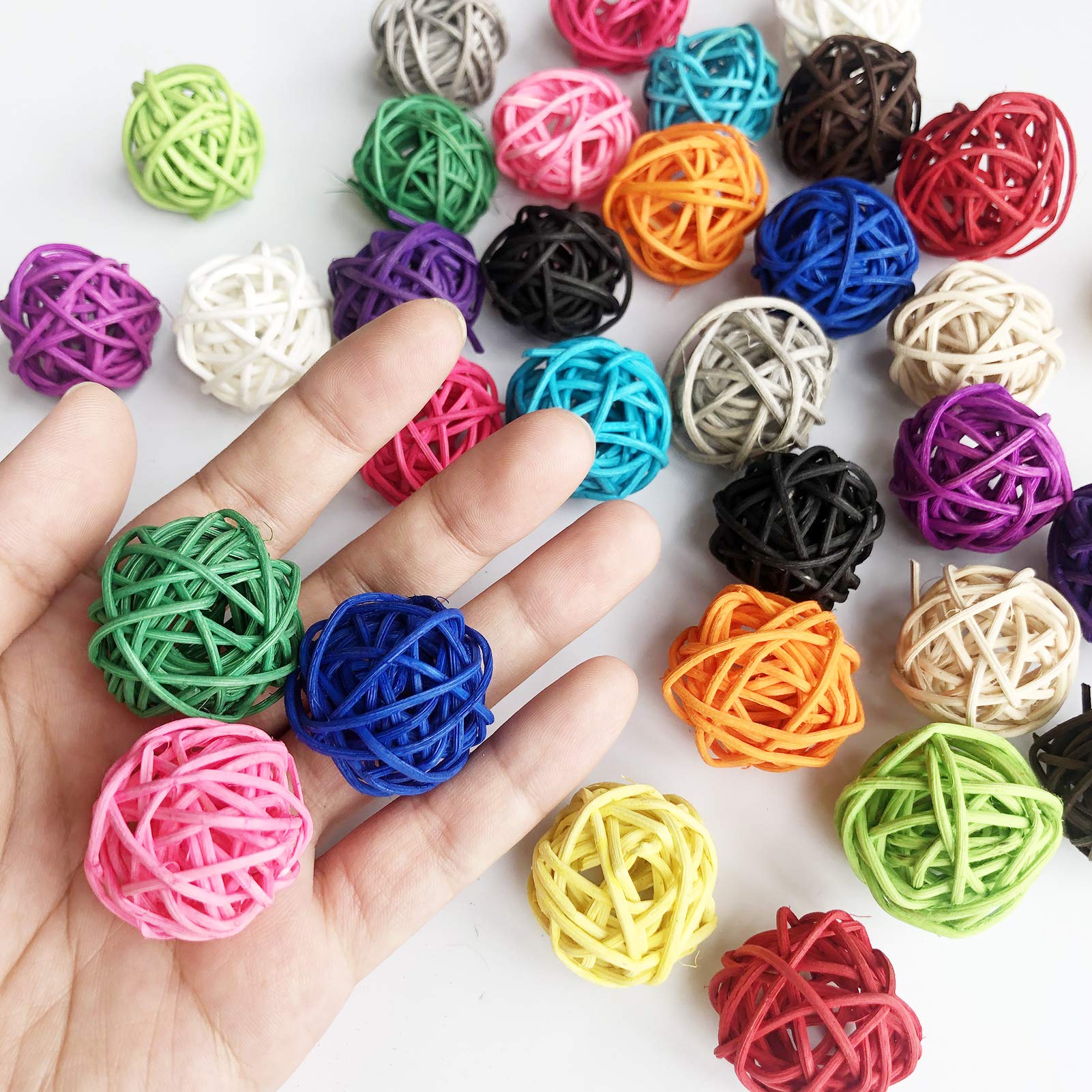 Benvo Rattan Balls 32 Pack 1.2 inch Wicker Ball Birds Quaker Parrot Parakeet Chewing Pet Bite Ball for Budgies Conures Hamsters Ball Orbs Crafts DIY Accessories Vase Fillers (Multi-colored)