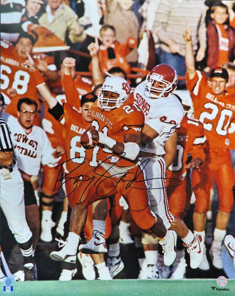 Barry Sanders Signed Oklahoma State Action vs Sooners 16x20 Photo - Schwartz Authentic