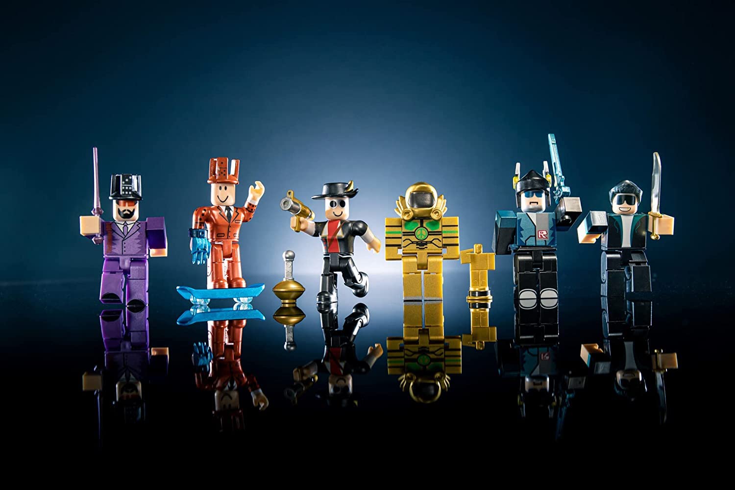 Roblox Action Collection - Legends of Roblox 15th Anniversary Gold Six Figure Pack, 6 years and up [Includes Exclusive Virtual Item]