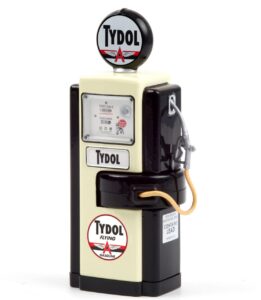 1948 wayne 100-a gas pump tydol flying gasoline black and cream vintage gas pumps series 9 1/18 diecast model by greenlight 14090 a