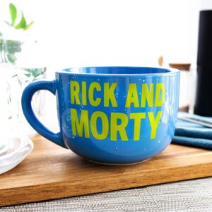 Silver Buffalo Rick and Morty Ceramic Soup Mug with a Vented Plastic Lid, 24 Ounces