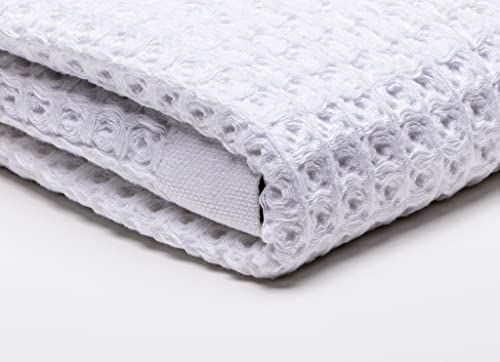 SUTERA - Silverthread Waffle Towel California - Grown Pima Cotton, Quick Drying, Ultra Soft, Lightweight and Absorbent - Waffle Weave Design - Luxury Towel (Bath, White) 31" x 57"