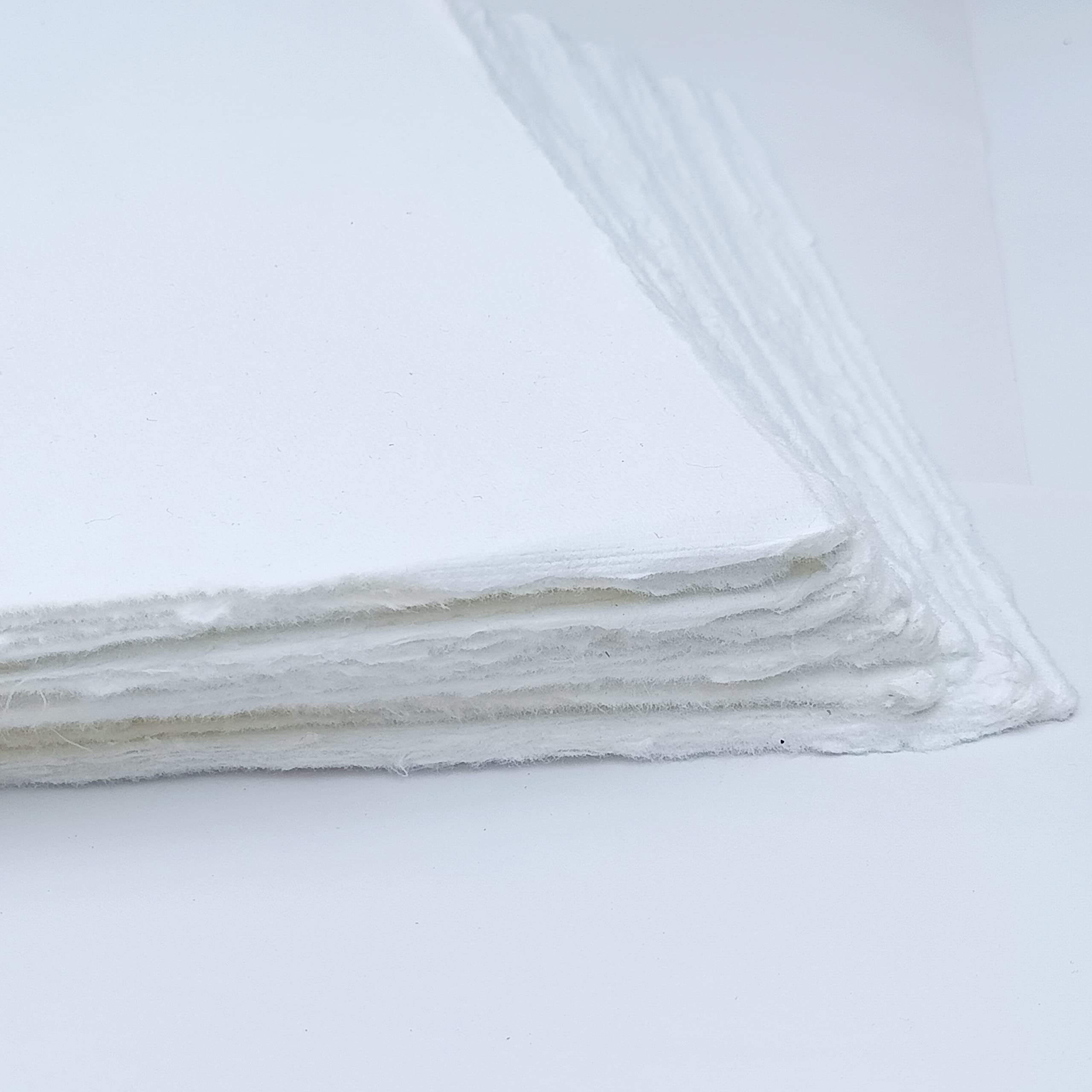 E-Tailor Handmade Paper Cotton Deckle Edge Loose Leaf Sheets 150 GSM Ivory White (10x12"-100-Sheets)