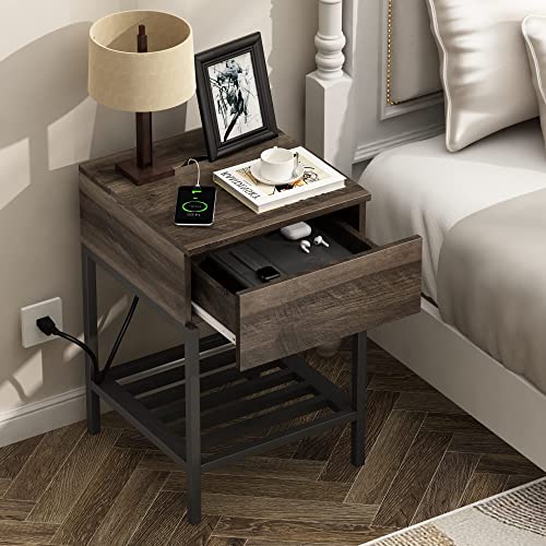 ChooChoo Nightstand with Charging Station and USB Ports, Rustic Side End Table with Drawer and Metal Shelf, Bedside Table for Small Spaces, Bedroom, Grey