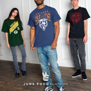 Junk Food Clothing x NFL - Green Bay Packers - Team Spotlight - Unisex Adult Short Sleeve Fan T-Shirt for Men and Women - Size Large