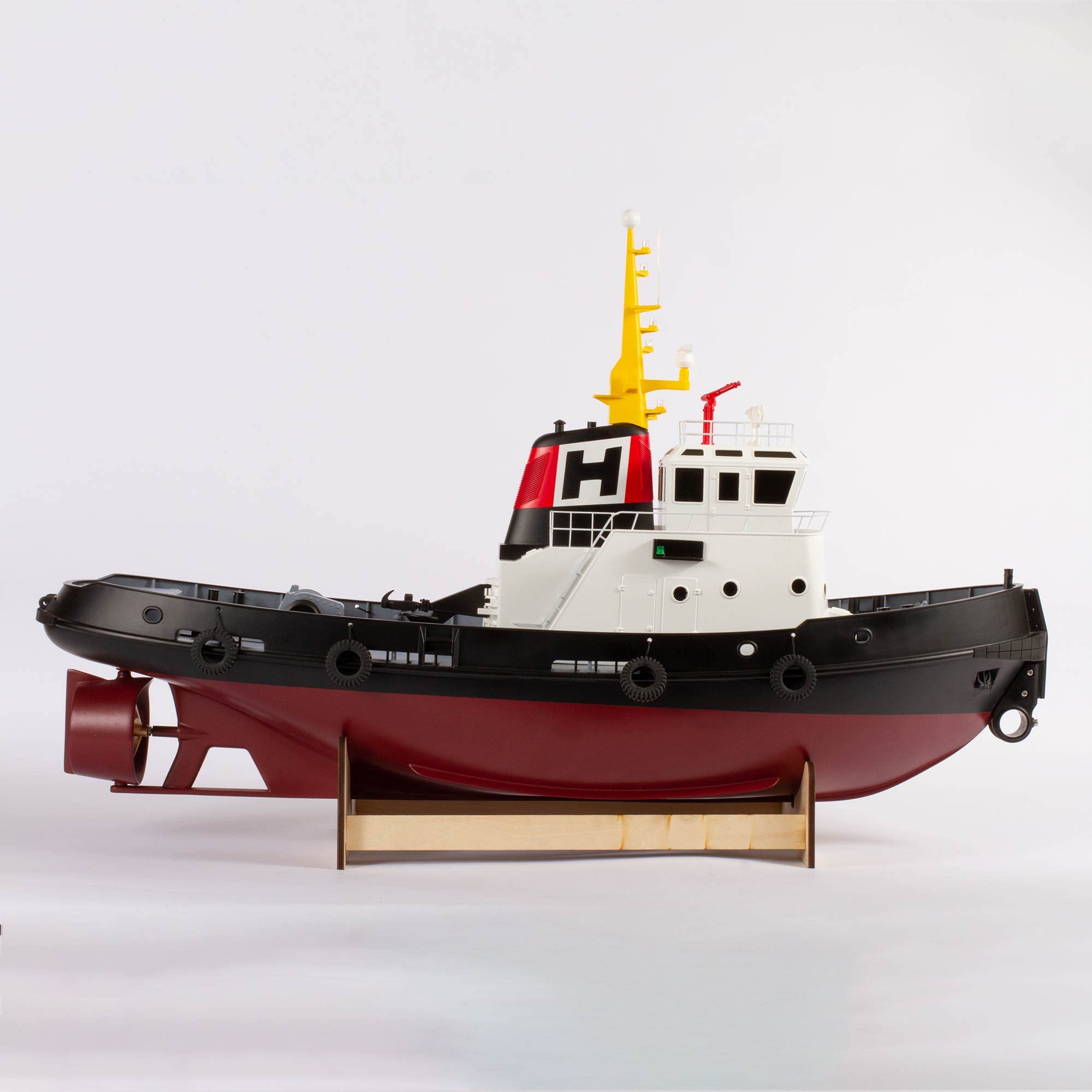 Pro Boat Horizon Harbor 30-Inch RC Tug Boat RTR Battery and Charger Not Included PRB08036