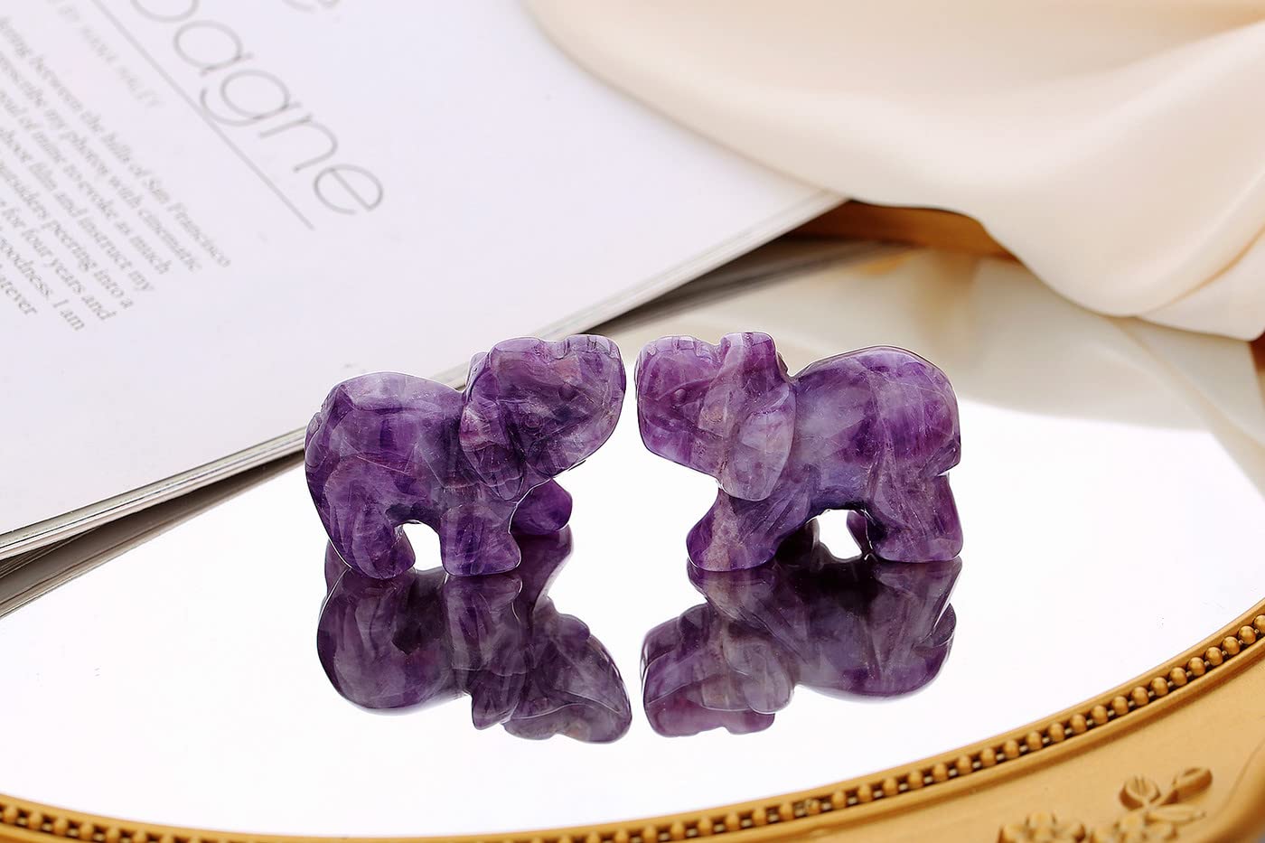 QINJIEJIE Amethyst Elephant Decor Statue Crystals Decor Healing Stones Crystal Purple Pocket Figurines Cute Hand Carved Sculpture Gemstones Spiritual Home Office Desk Decorations Gifts for Women Men