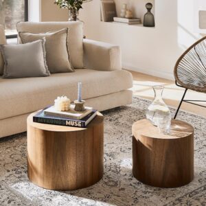 WILLIAMSPACE Nesting Coffee Table Set of 2, Walnut Round Wooden Coffee Tables Modern Circle Table for Small Space Living Room Bedroom Accent End Side Table (Walnut-Round)