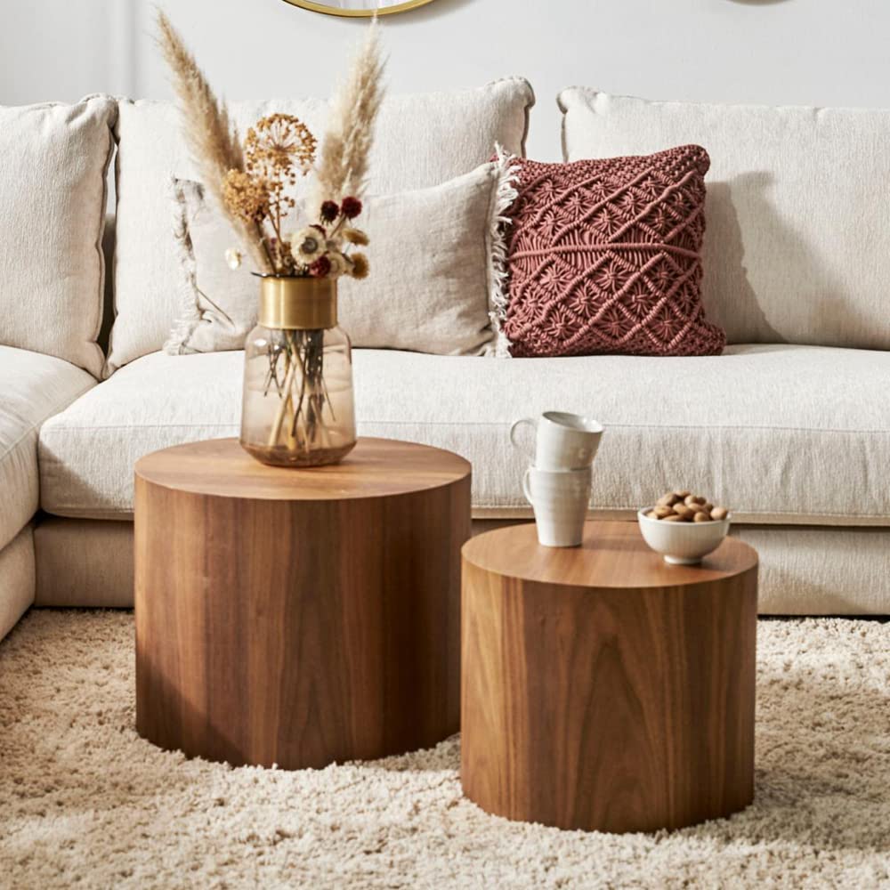 WILLIAMSPACE Nesting Coffee Table Set of 2, Walnut Round Wooden Coffee Tables Modern Circle Table for Small Space Living Room Bedroom Accent End Side Table (Walnut-Round)