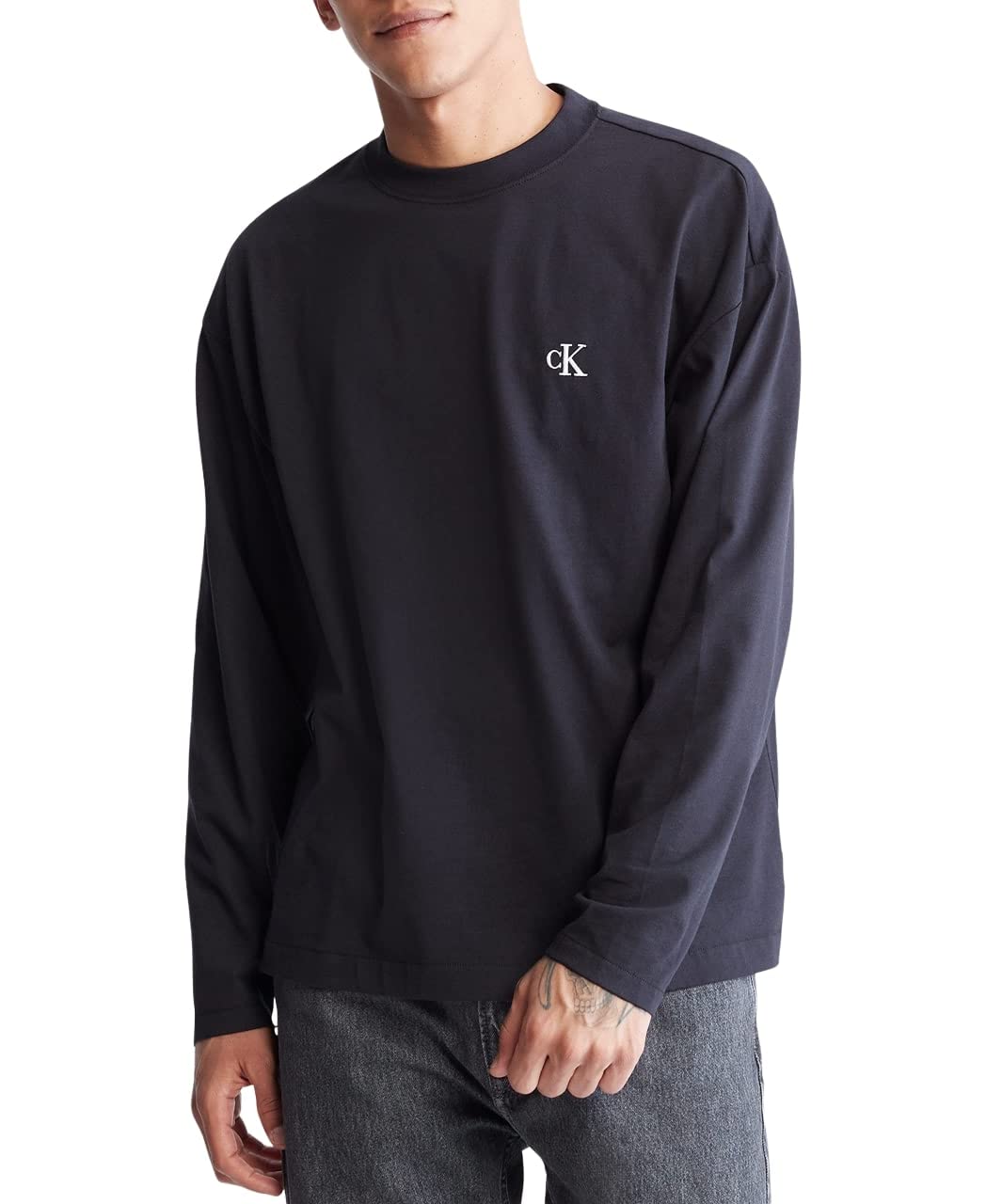 Calvin Klein Men's Relaxed Fit Archive Logo Crewneck Long Sleeve Tee, Black Beauty, Medium