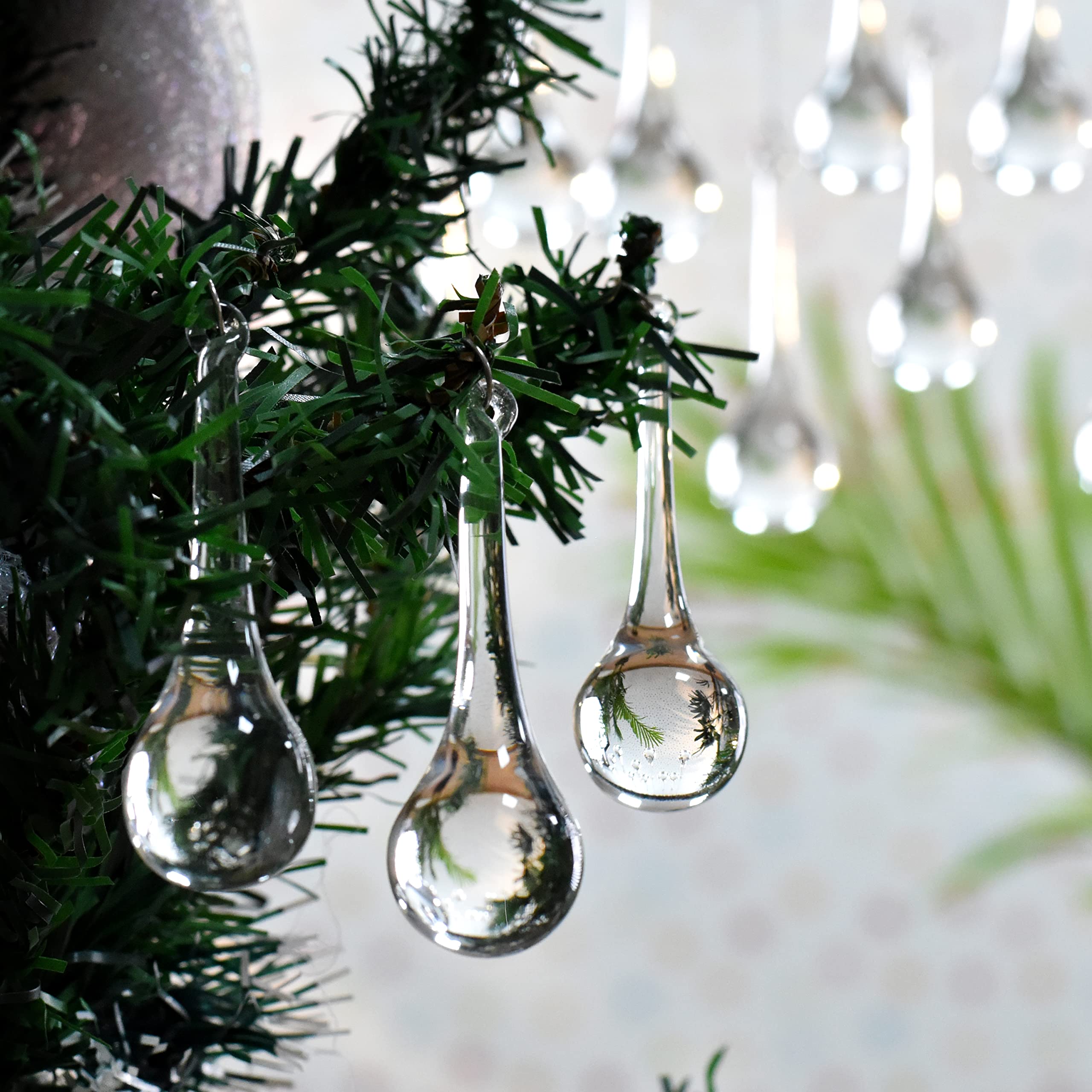 IndianShelf 20 Glass Christmas Ornaments- Clear Glass Ornaments- Chandelier Crystals- Chandelier Drop Ornaments- Glass Teardrop Clear Christmas Ornaments-Hanging Crystals for Centerpieces -3"