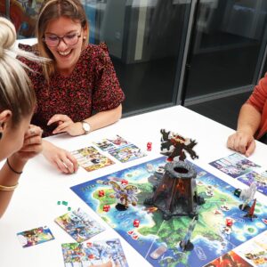 IELLO: King of Monster Island - Strategy Board Game, Sequel of The King of Line, Family Game, Play Cooperatively, Ages 10+, 1-5 Players, 60 Minutes