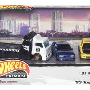 Hot Wheels Premium Collect Display Sets with 3 1:64 Scale Die-Cast Cars & 1 Team Transport Vehicle, Collectors’ Favorites, 2 Sets in The Assortment for Collectors of All Ages