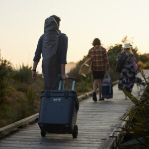 YETI Roadie 48 Wheeled Cooler with Retractable Periscope Handle, Navy