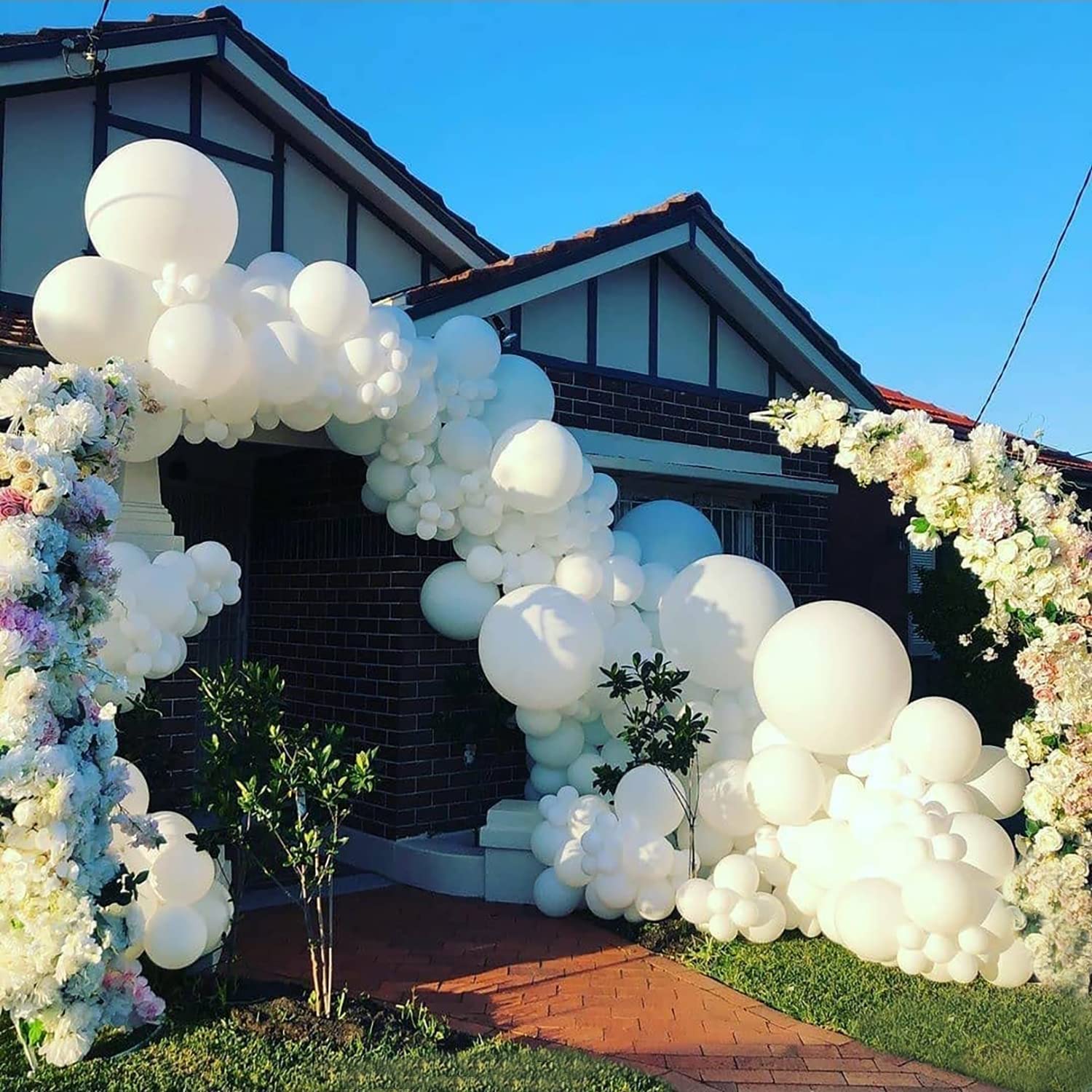 White Balloons,106pcs White Balloon Garland Arch Kit with 18+12+10+5 inch Different Sizes Latex Balloons for Birthday Wedding Baby Shower.