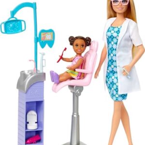 Barbie Careers Playset, Teacher Set with Brunette Fashion Doll, 1 Blonde Toddler Small Doll, Furniture & Accessories