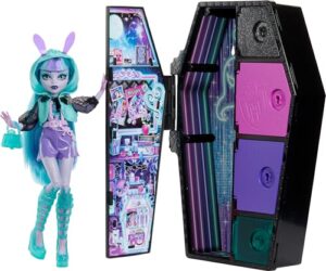 monster high skulltimate secrets neon frights doll & accessories, twyla with dress-up locker & 19+ surprises