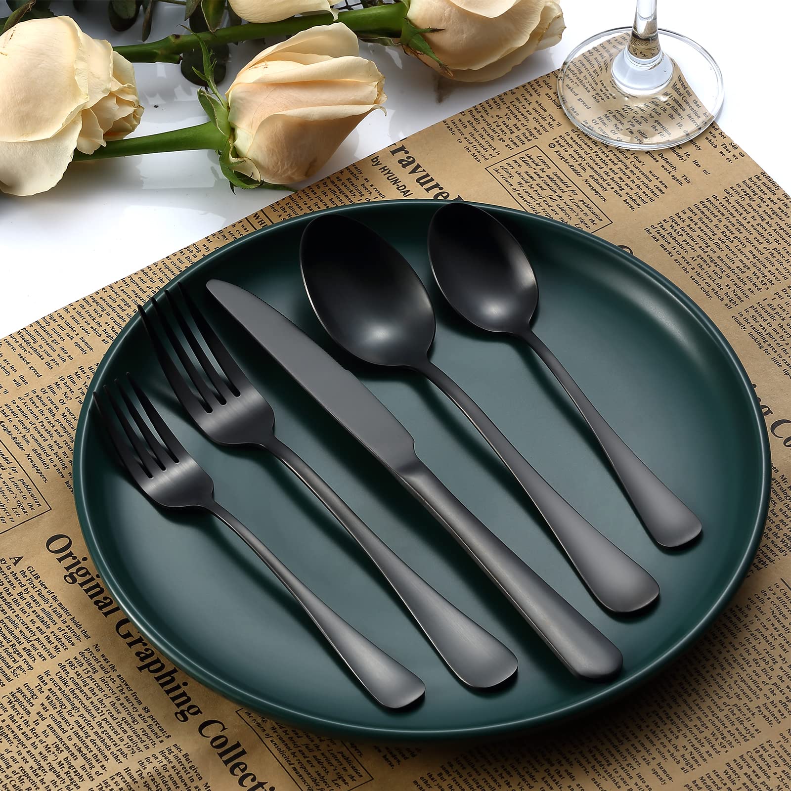 Briout Matte Black Silverware Set, Stainless Steel Cutlery Set Service for 4, Black Flatware Utensil Set include Fork Knife Spoon for Kitchen Home Restaurant, Premium Tableware