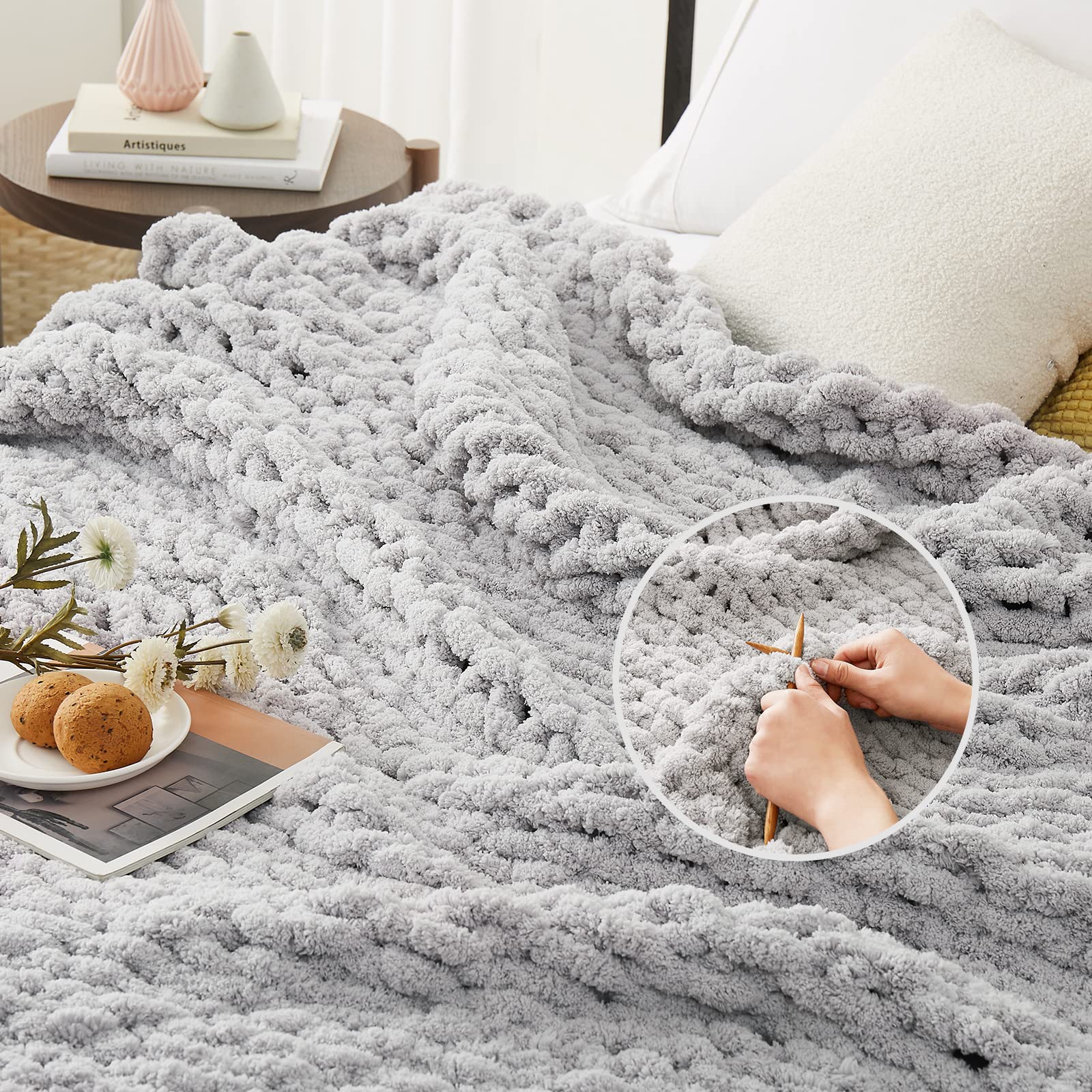 L'AGRATY Chunky Knit Blanket Throw,Soft Chenille Yarn Throw Blanket 40x50，Handmade Thick Cable Knit Crochet Blanket,Large Knit Blanket Chunky Yarn,Rope Knot Throw Blanket for Couch Sofa Bed Home Decor