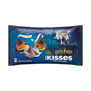 HERSHEY'S KISSES Milk Chocolate Harry Potter, Halloween Candy Bag, 9.5 Oz