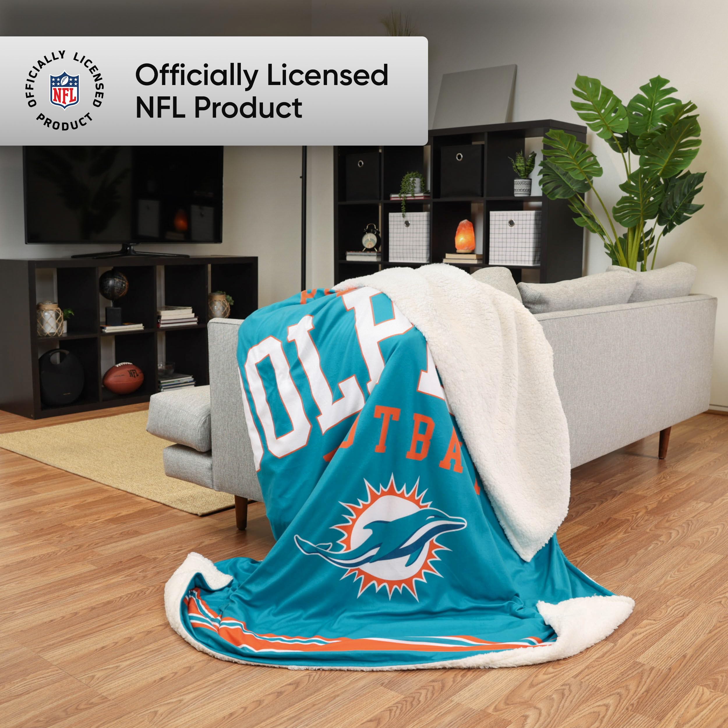 FOCO Miami Dolphins NFL Team Property Of Sherpa Fleece Blanket