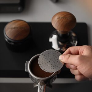 MHW-3BOMBER 58.5mm Espresso Puck Screen with Round Hole Espresso Filter 0.8mm Thickness Stainless Steel Coffee Reusable Filter for Bottomless Portafilter Filter Basket FG5590