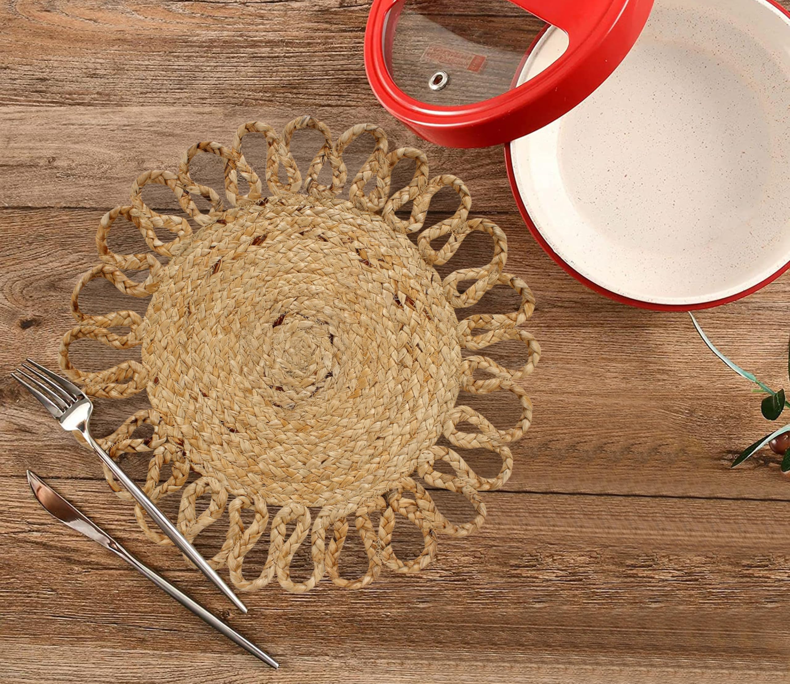 MORE Jute Hand Braided Placemats Set of 6 | 15 Inches Round Tablemats for Kitchen Dining Table Top Rug Mats & Dinner Table Plate Pads Mates | Rustic Natural Fiber Vintage Rugs Mat, Natural Beige