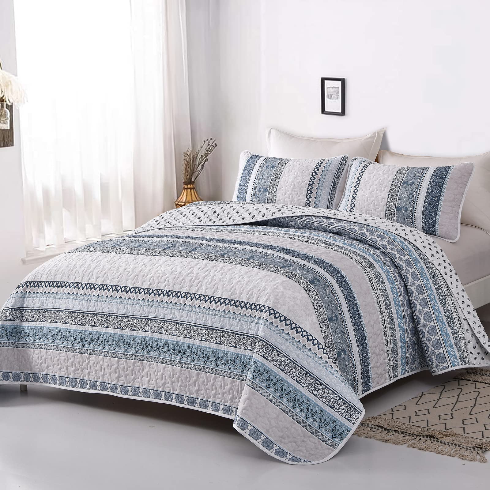 WONGS BEDDING Boho Quilt Set King Size, Light Blue Bohemian 3 Pieces Quilt Sets, Lightweight Summer Bedspread Coverlet Bedding Set for All Season (104"x90")