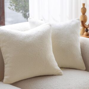 DOMVITUS Decorative Pillow Cover, 2pcs 18x18 Milk White Boucle, Plain Velvet Back, Set of 2 Throw Pillow Covers for Couch, Bed, Sofa, Living Room, Soft Accent Pillows