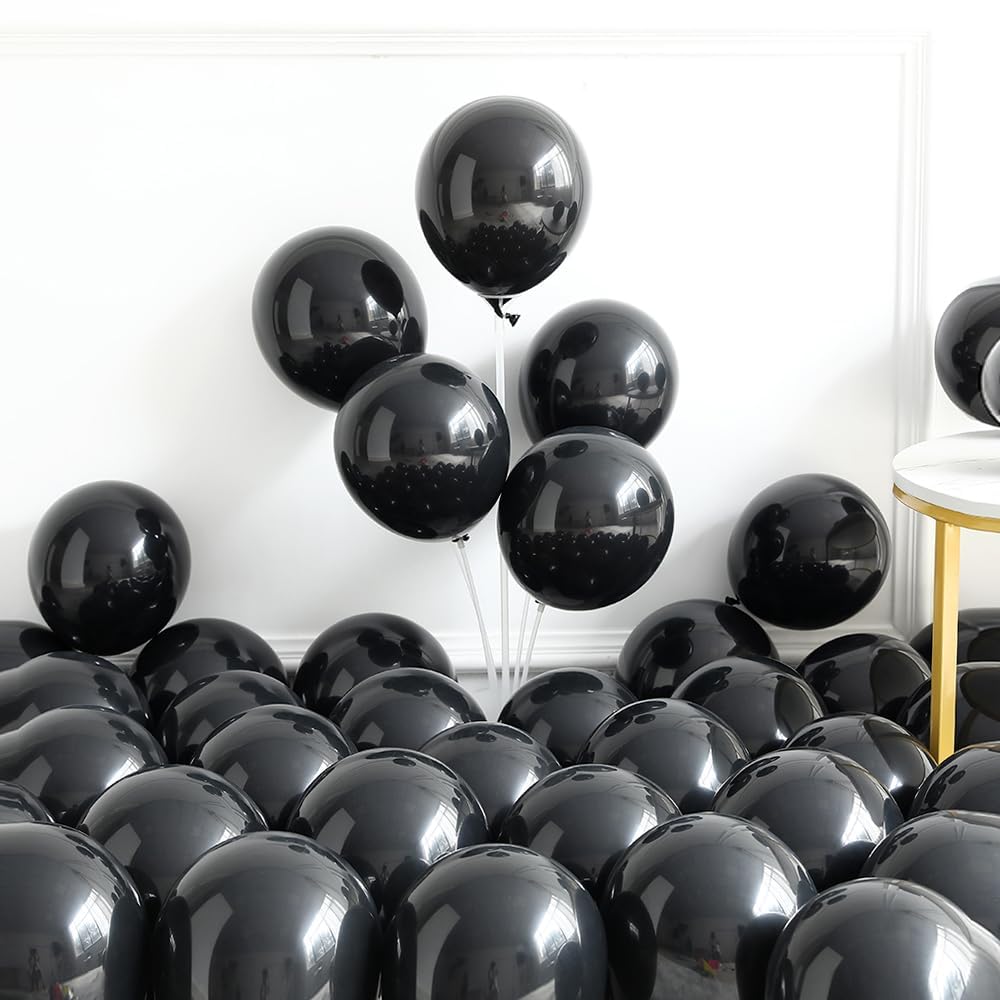 Soccer Balloon Garland Arch Kit 144PCS Dark Green Black White Latex Balloon with 22inch 4D Soccer Foil Balloons for Soccer Themed Birthday Football Soccer Match Party Decorations