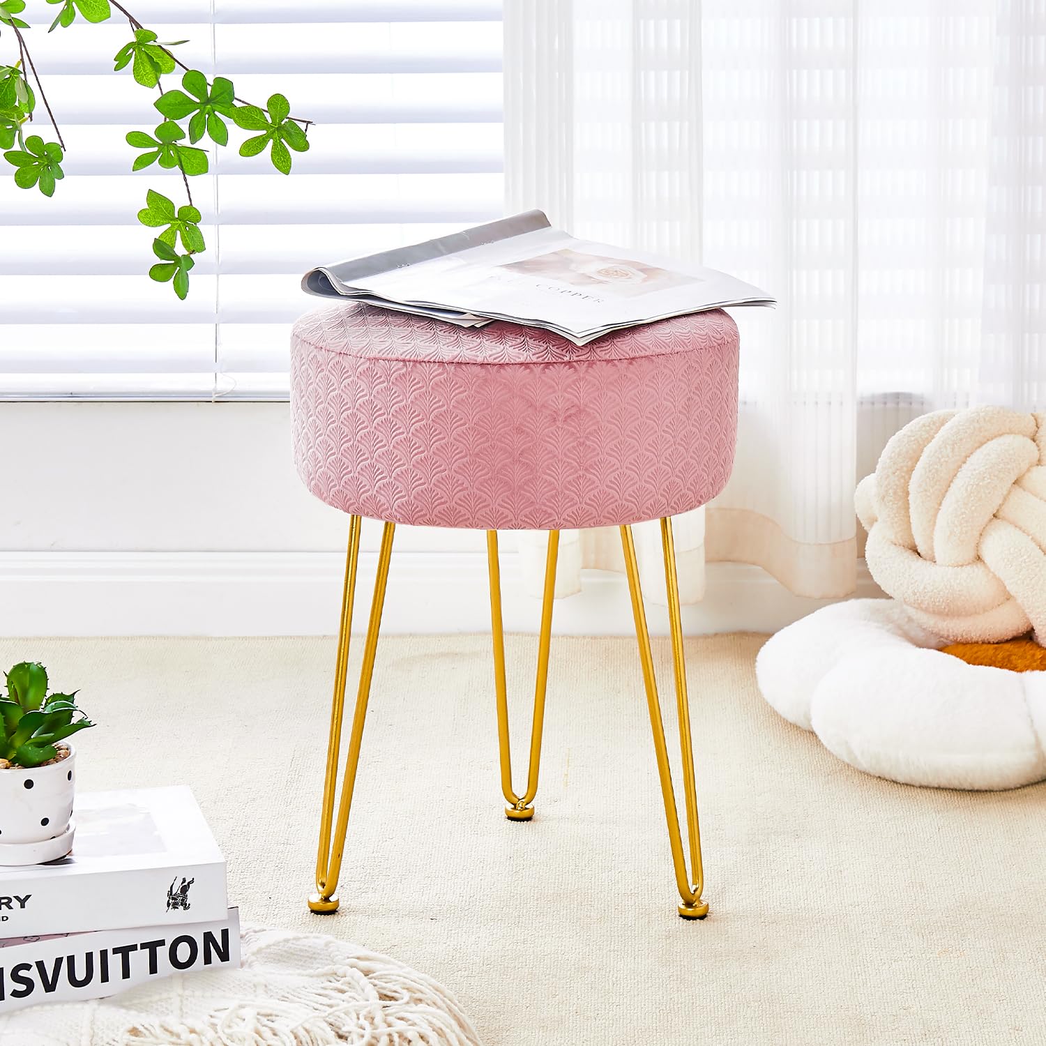 Cpintltr Vanity Stool FootStools Velvet Ottoman Round Ottoman Modern Dressing Stool with Metal Leg Vanity Stool for Living Room Pink