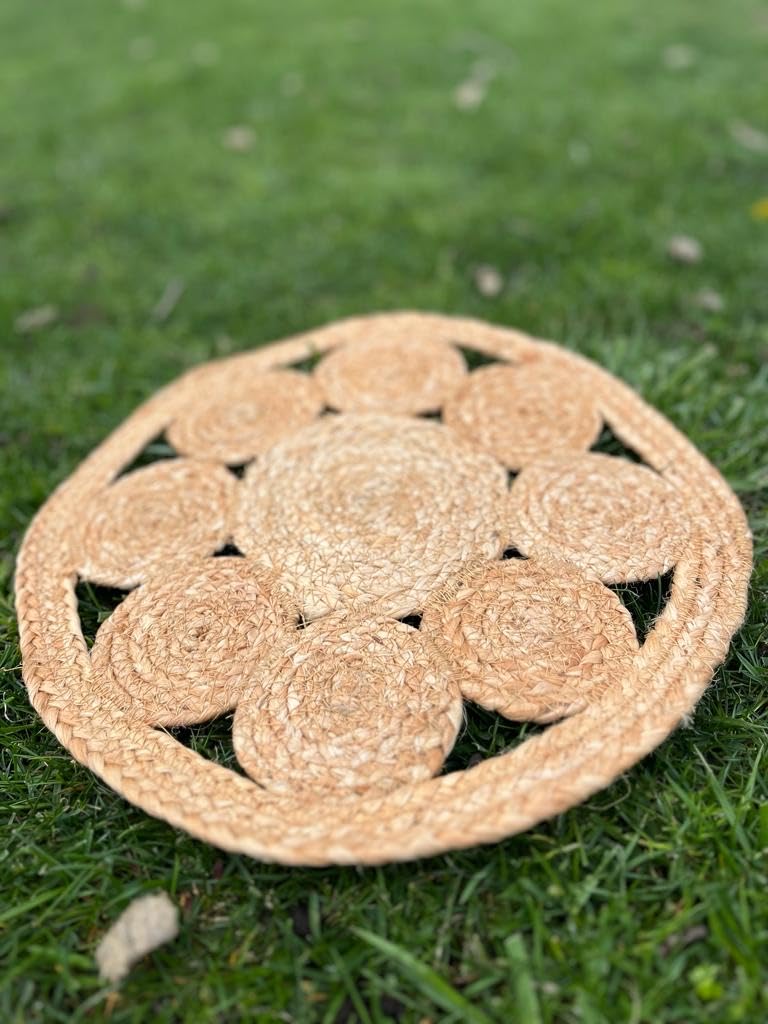 Flower Jute Placemats Set | 100% Natural and Eco-Friendly | Soft & Durable | Round 13" x 13" | Dining Room Table Mat in Natural Jute Color | No Artificial Color (6)