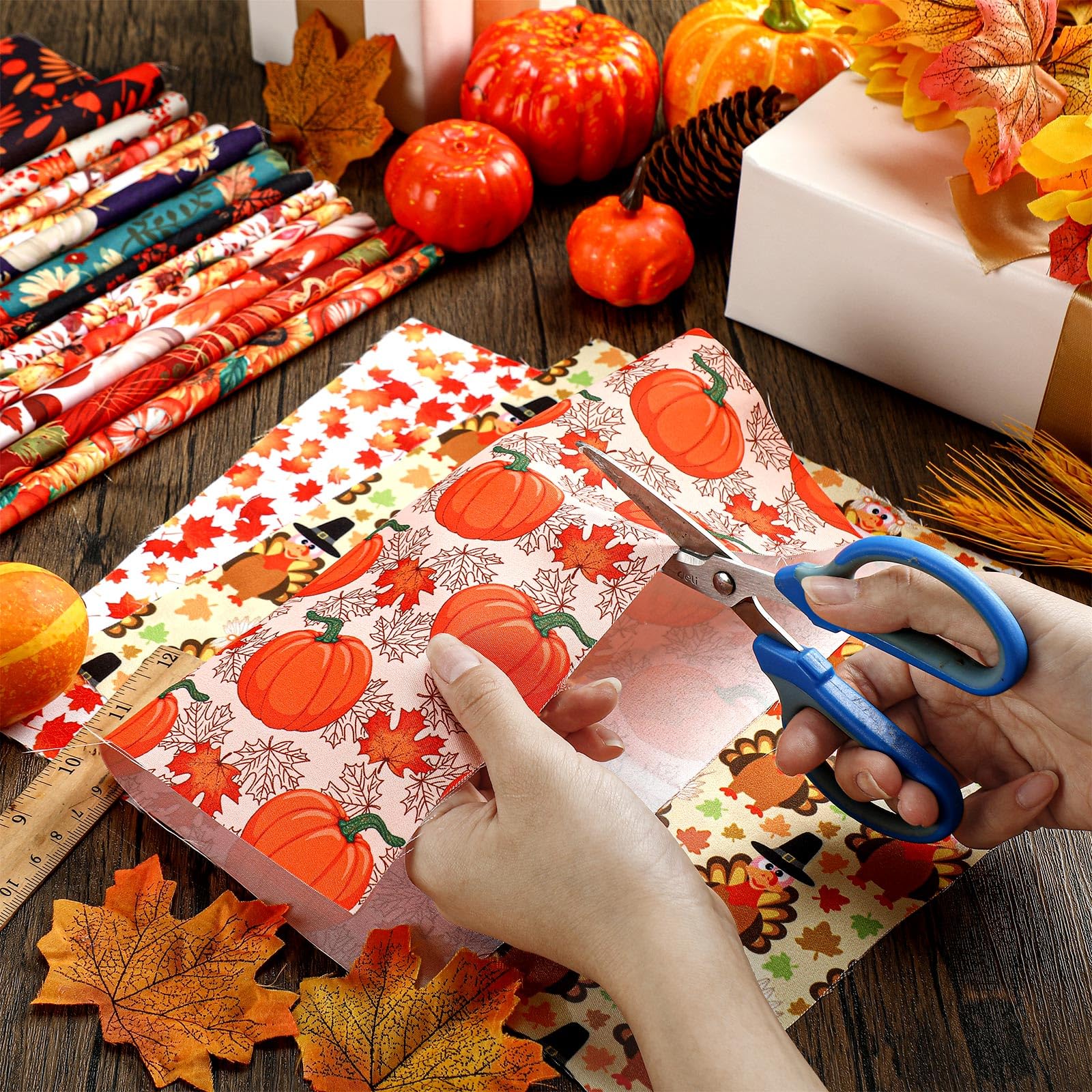 Tudomro 100 Pcs 10 x 10 Inches Fall Fabric Square Thanksgiving Patchwork Fabrics Cotton Pumpkin Craft Fabric Patchwork Bundles Sunflower Quilting Fabric Craft for Autumn DIY Sewing (Vintage)