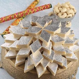 GLC Gold Leaf Silver Leaf, 99.9% Pure Silver Leaf Varakh Foils 25pcs 4 x 6 Inch for Sweets Deco,Cake Baking,Chocolate,Supari,Serums,Ayurvedic Medicine,Decoration,Beauty Face Kits,Painting Art Crafts_