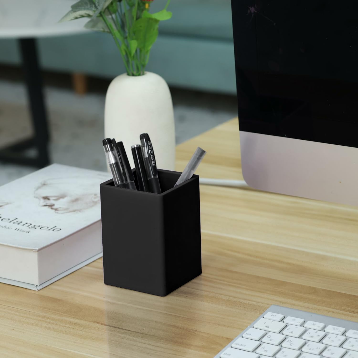 Silicone Pen And Pencil Holder For Desk，5mm Thick Silicone Pen Holder For Keeping Your Workspace Tidy And Organized，A Practical Design And Must-Have Pen Holder For Your Desktop Needs (1 PACK BLACK)