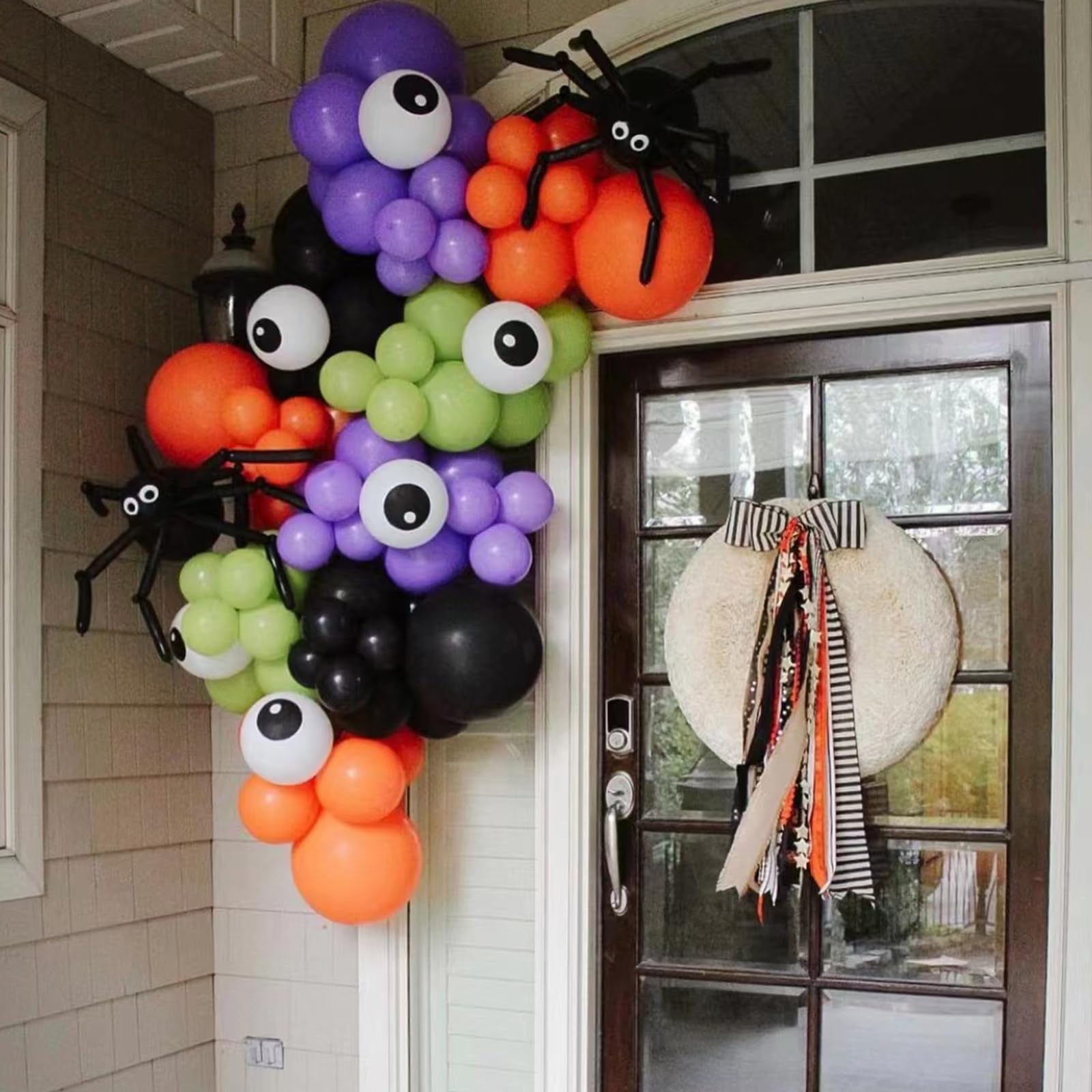 Halloween Balloon Garland Arch kit 131PCS Black Orange Green Purple Balloons Spider Balloons, Long Balloons Eyeball Balloons for Halloween Party Balloons Decoration Supplies