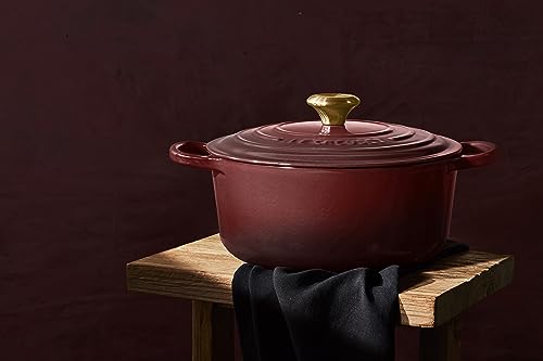 Le Creuset Enameled Cast Iron Signature Round Dutch Oven, 7.25 qt., Rhone