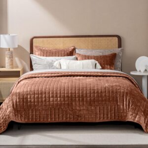 recyco luxury velvet quilt king size, ultra soft velvet bedding sets, lightweight quilted velvet comforter set, channel stitch oversized bedspread coverlet with 2 pillow shams, terracotta