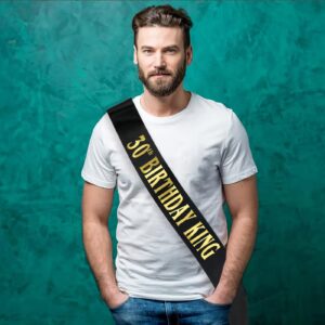 MUMUNN 30th Birthday King Sash, Gold Foil Black Satin Birthday Sash for Men 30th Fabulous Birthday Party Gift Decorations Favors