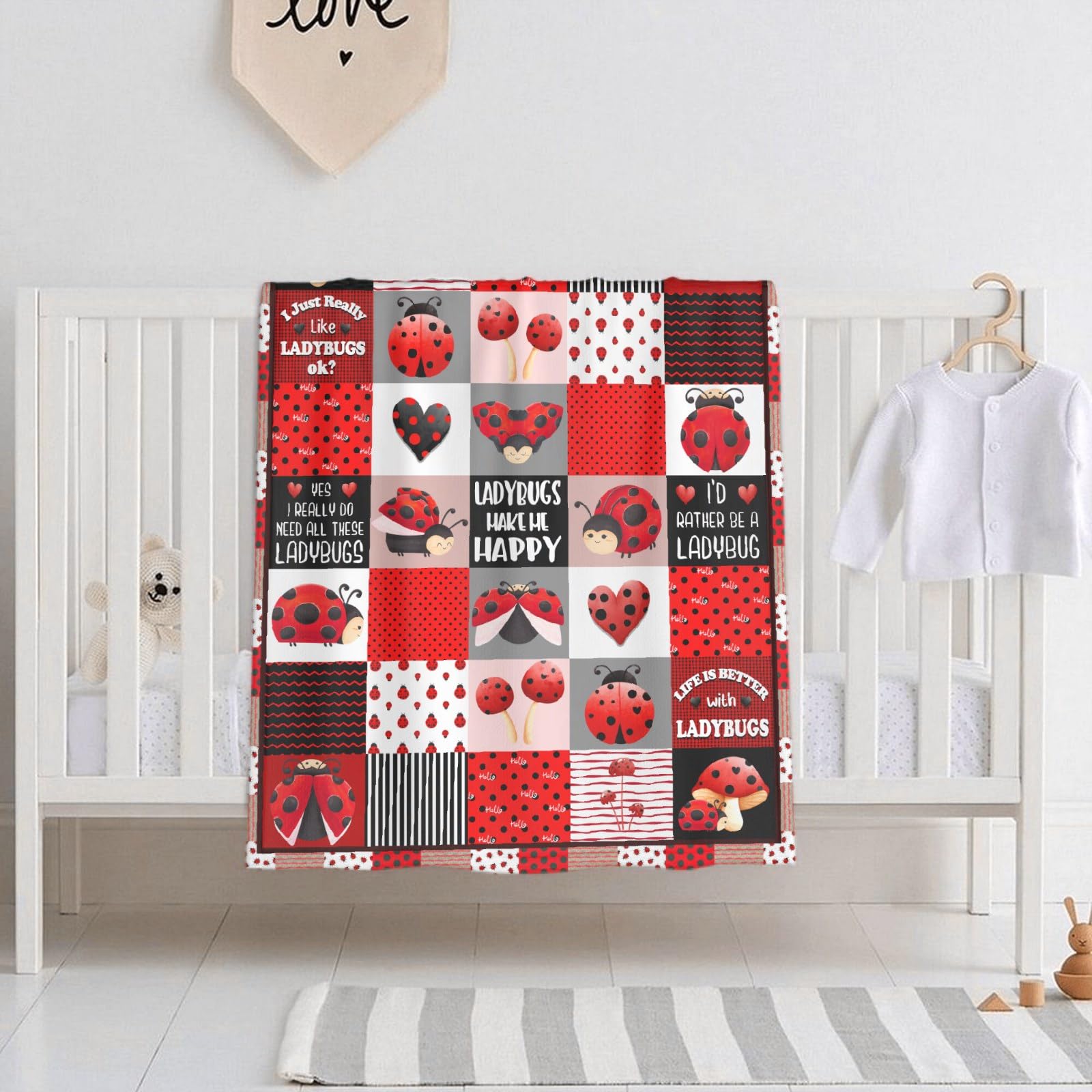 Ladybug Blanket Gifts for Girls Boys-40x50 Inches Super Soft Flannel Blanket Comfy Cozy Throw Blanket Ladybugs Lover Decor for Kids Women Men Birthday Christmas Sofa