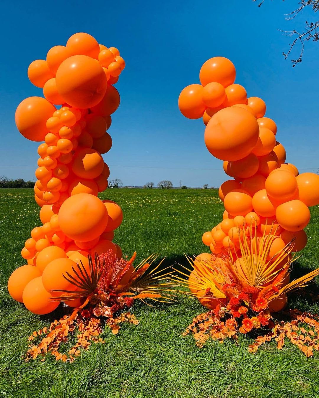 Bezente Orange Balloons Latex Party Balloons - 150 Pack 5 inch Matte Small Orange Helium Balloons for Birthday Wedding Baby Shower Halloween Party Decorations