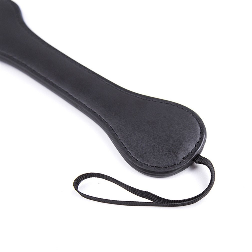 Hylvicky Leather Riveted Slapper, Non-Slip Handle Horse Whip Crop, Durable Black Faux Leather Paddle for Horses Equestrianism Tool and Riding Crop Training for Men and Women