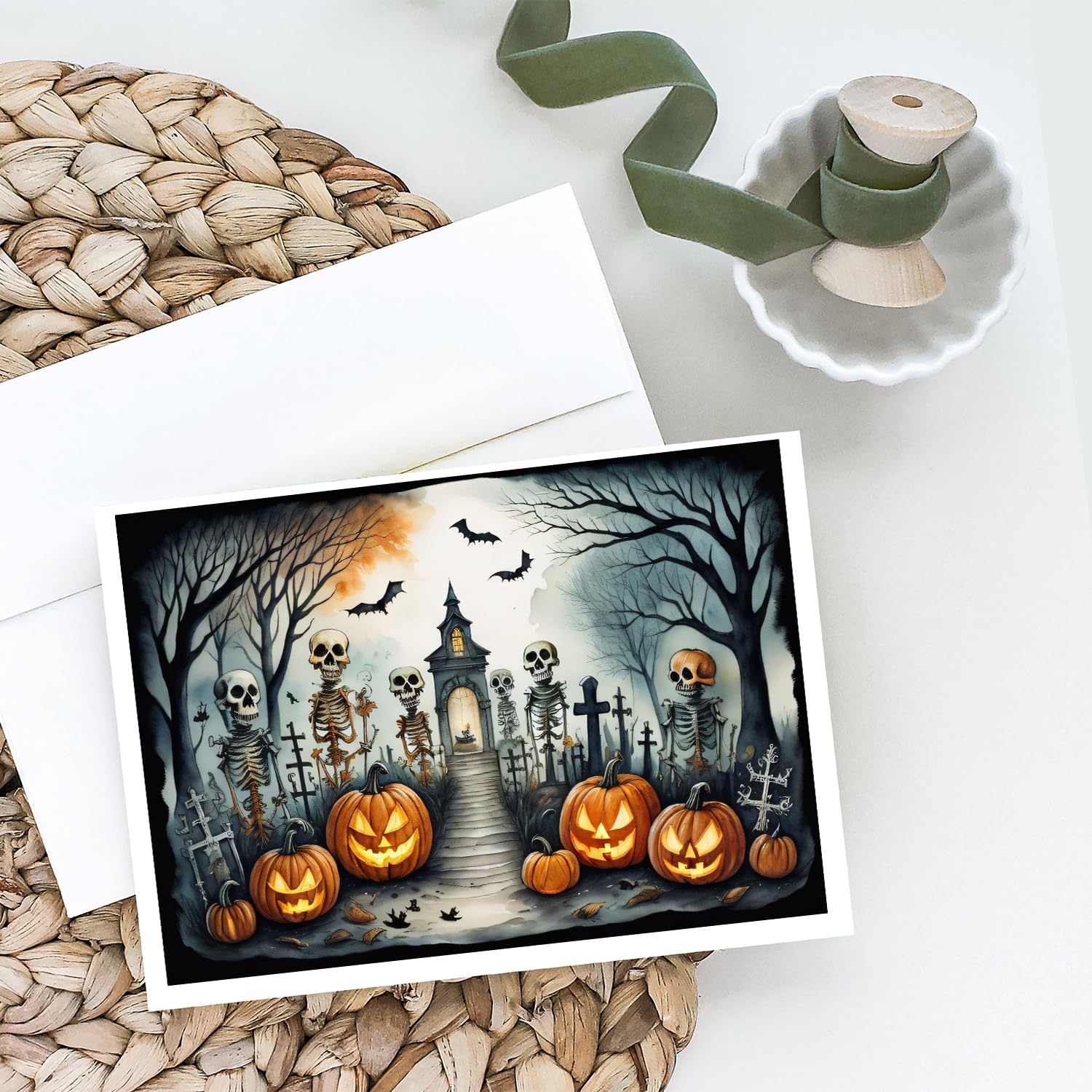 Caroline's Treasures DAC2272GCA7P Skeleton Spooky Halloween Greeting Cards and Envelopes Pack of 8 Blank Cards with Envelopes Whimsical A7 Size 5x7 Blank Greeting Cards