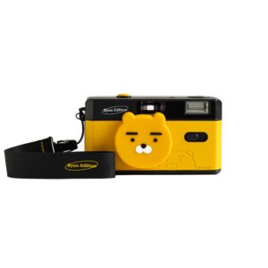 Kakao Friends Reusable 35mm Film Camera [Ryan Edition], Fixed-Focus and Wide Angle, Build in Flash and Compatible with 35mm Color Negative or B/W Film (Film and Battery NOT Included)