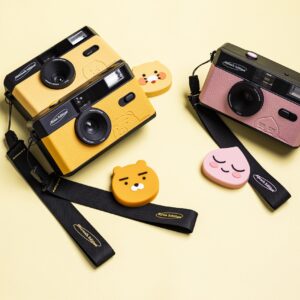 Kakao Friends Reusable 35mm Film Camera [Ryan Edition], Fixed-Focus and Wide Angle, Build in Flash and Compatible with 35mm Color Negative or B/W Film (Film and Battery NOT Included)