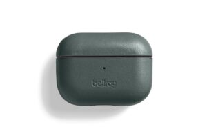 bellroy pod jacket pro 2nd generation – (leather case for apple airpods pro 2nd generation) - everglade