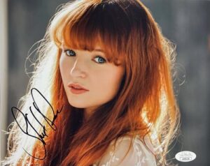 stef dawson autograph signed 8x10 photo the hunger games the paper store jsa certified authentic ah96136