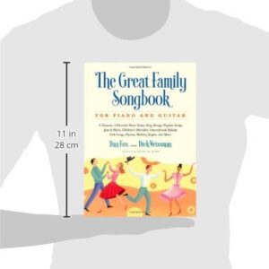 Great Family Songbook: A Treasury of Favorite Show Tunes, Sing Alongs, Popular Songs, Jazz & Blues, Children's Melodies, International Ballads, Folk ... Jingles, and More for Piano and Guitar