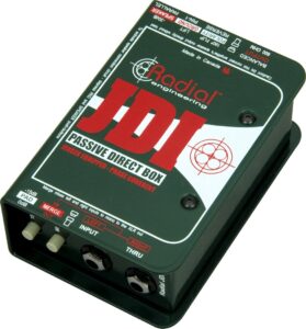 radial engineering r8001010jdi single-channel passive direct box with jensen transformer